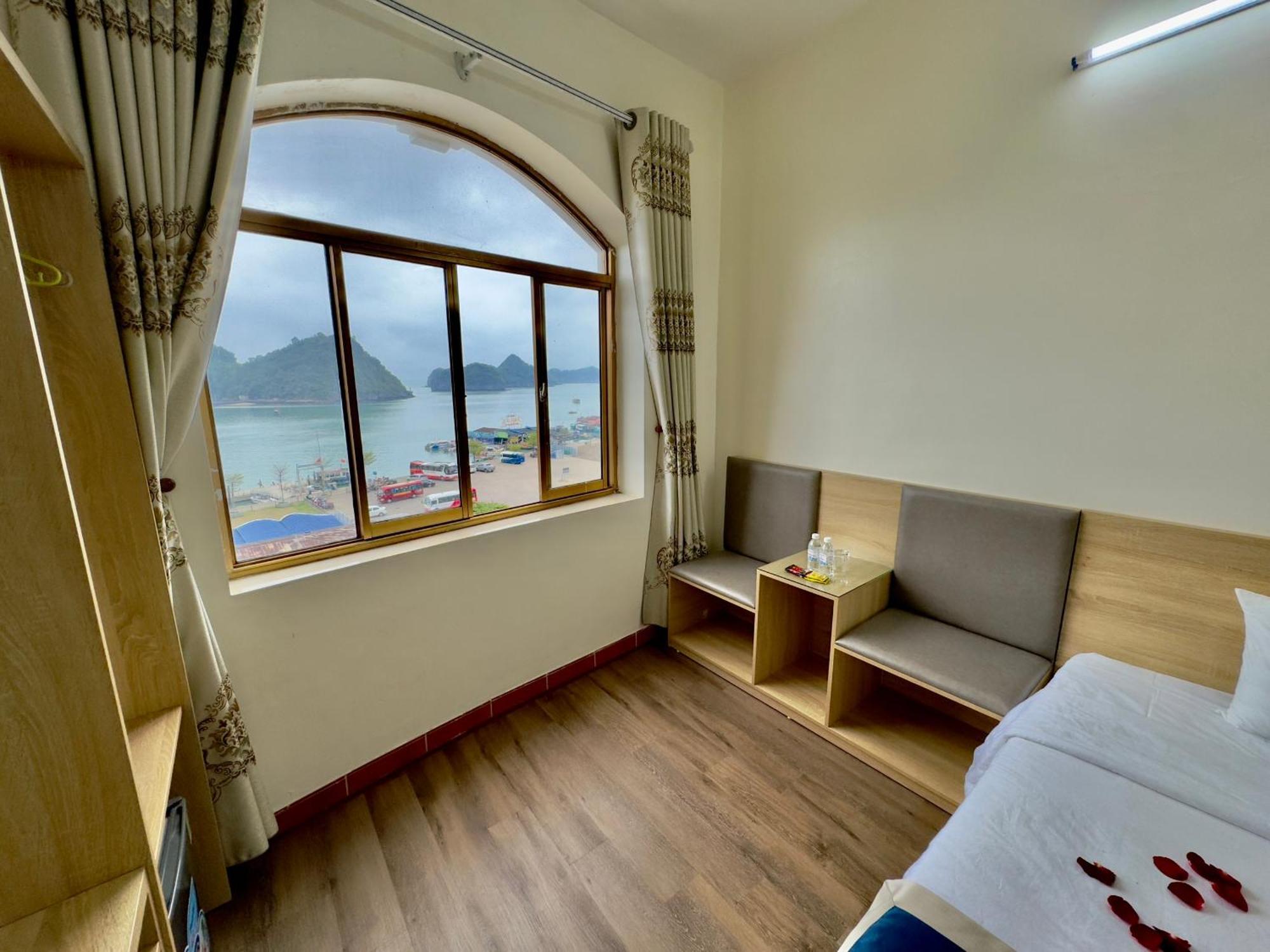 Cat Ba Plaza Hotel Dong Khe Sau Экстерьер фото