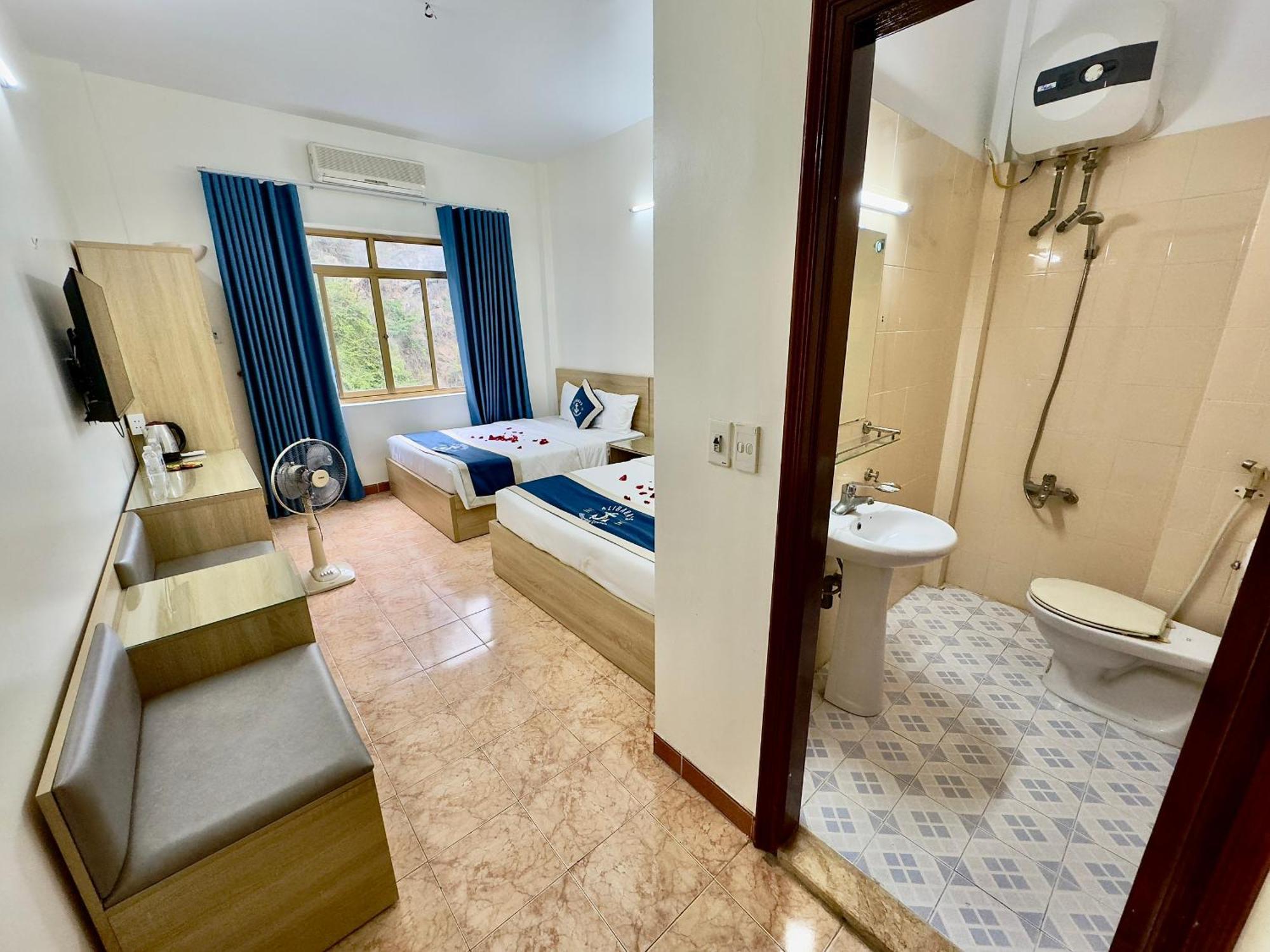 Cat Ba Plaza Hotel Dong Khe Sau Экстерьер фото