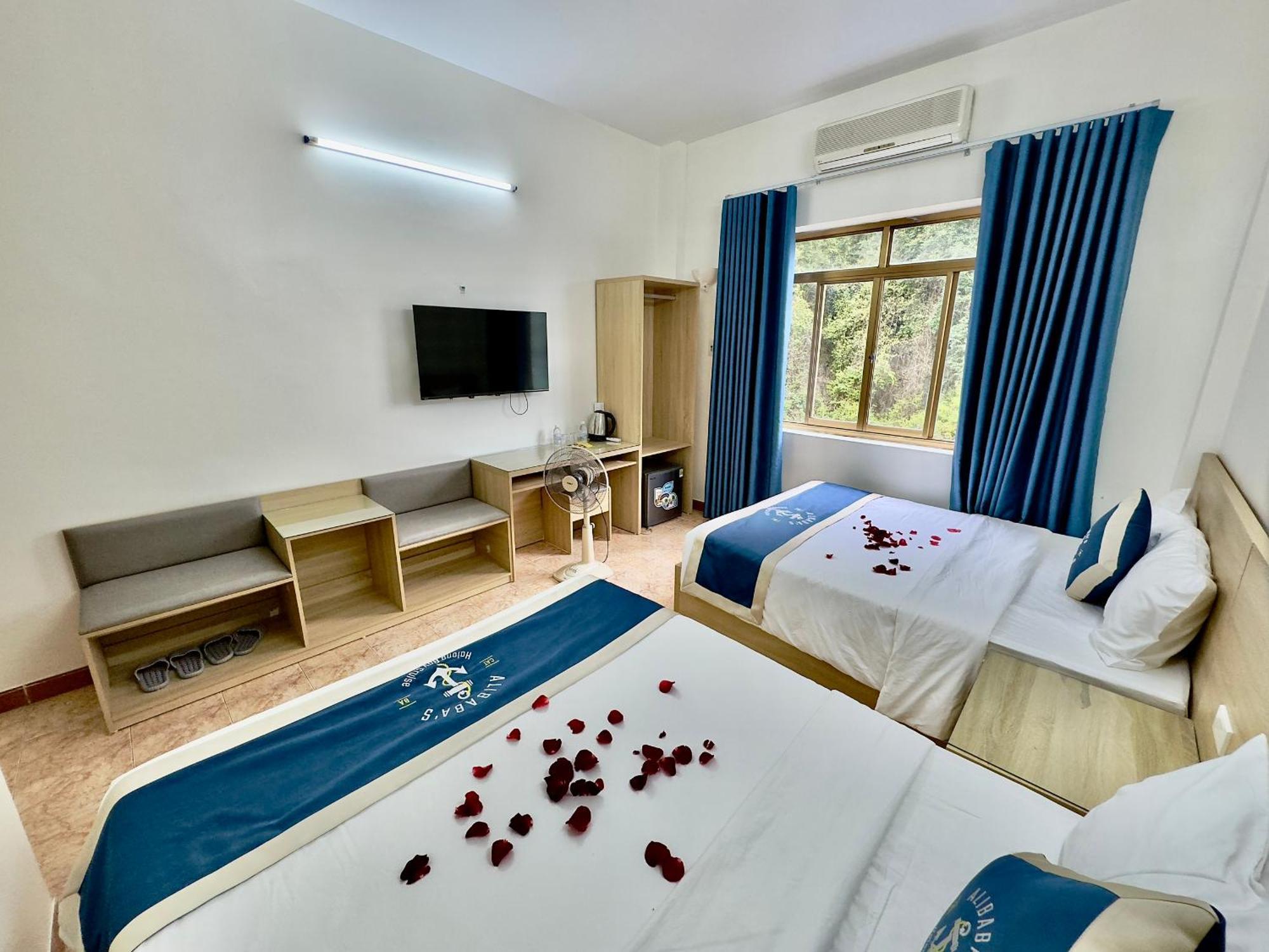 Cat Ba Plaza Hotel Dong Khe Sau Экстерьер фото
