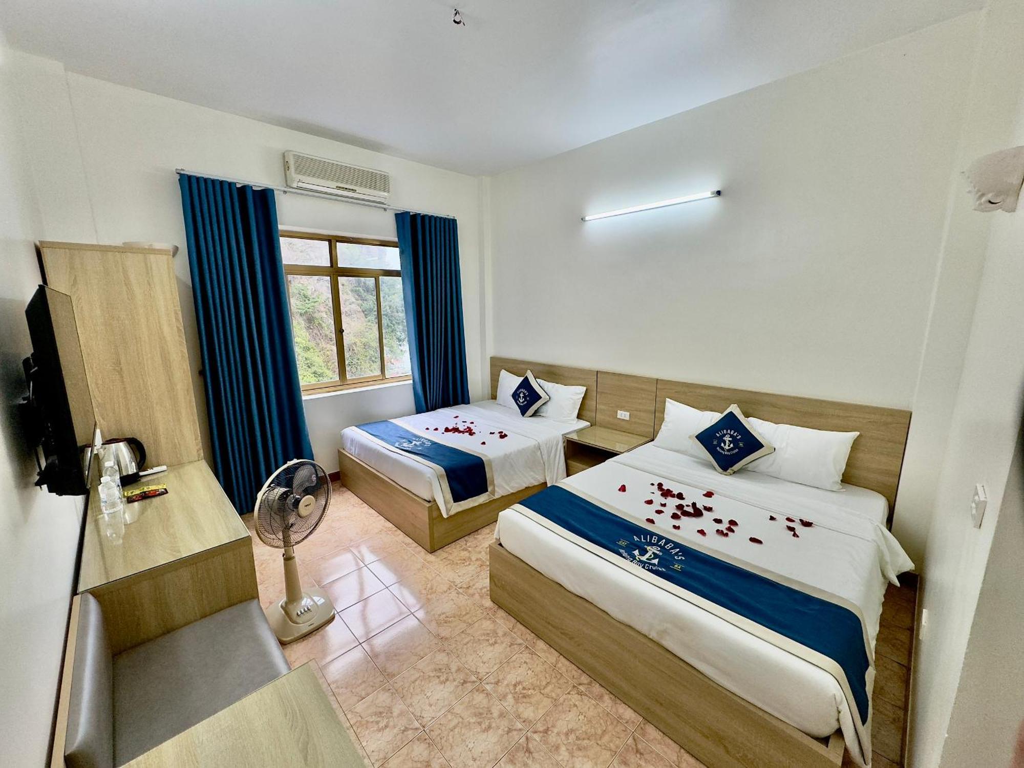 Cat Ba Plaza Hotel Dong Khe Sau Экстерьер фото