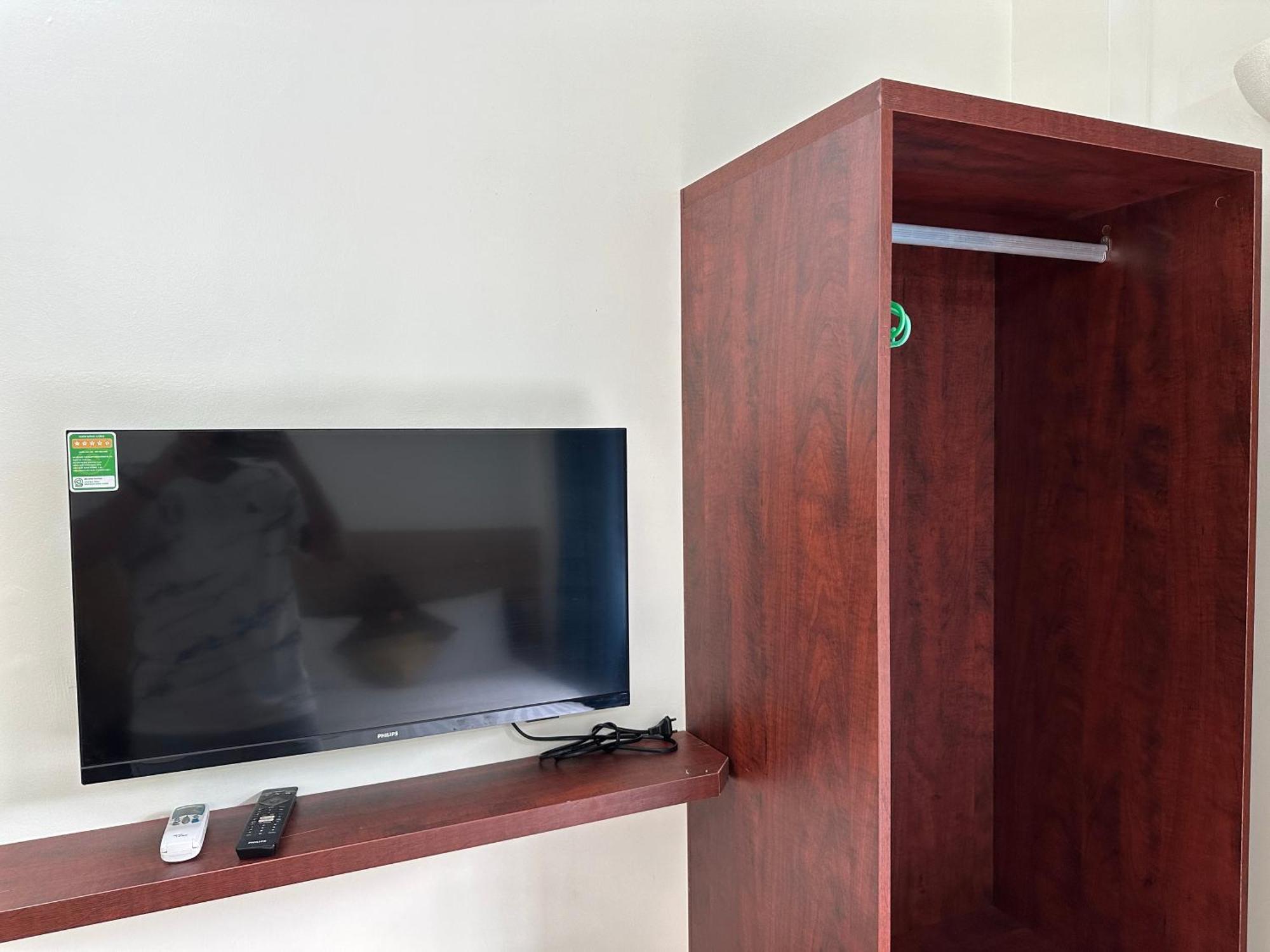 Cat Ba Plaza Hotel Dong Khe Sau Экстерьер фото