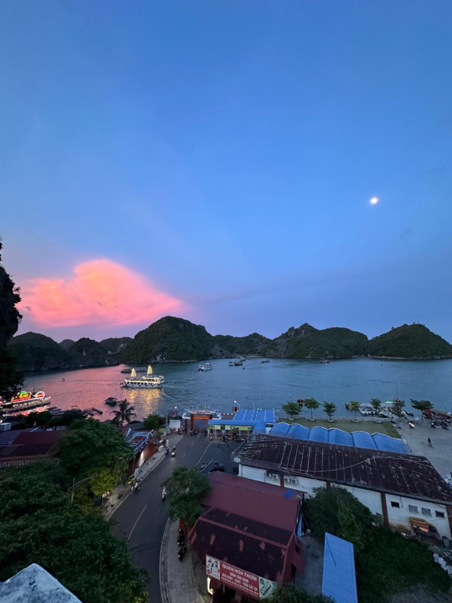 Cat Ba Plaza Hotel Dong Khe Sau Экстерьер фото